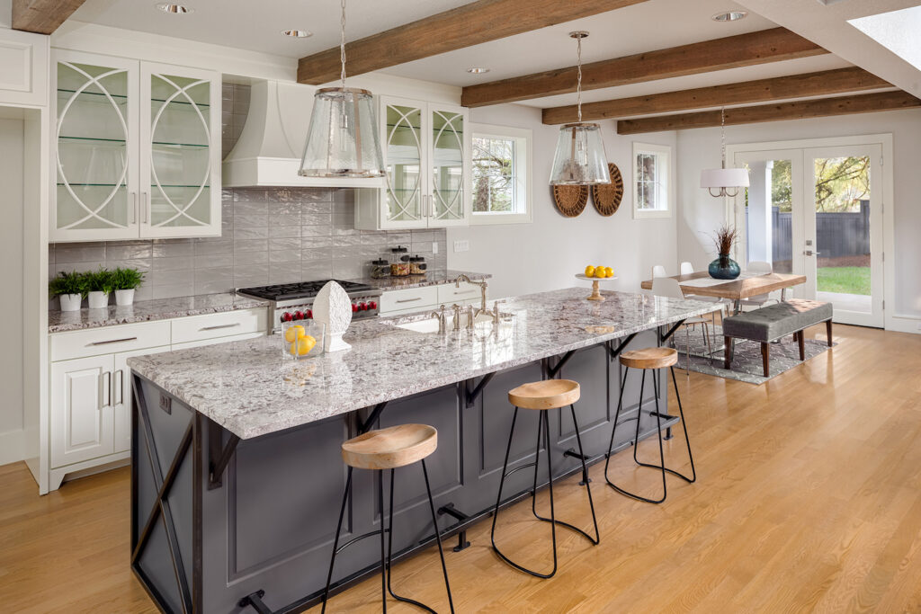 Laminate vs. Hardwood Flooring: Which Is Right for Your Home?