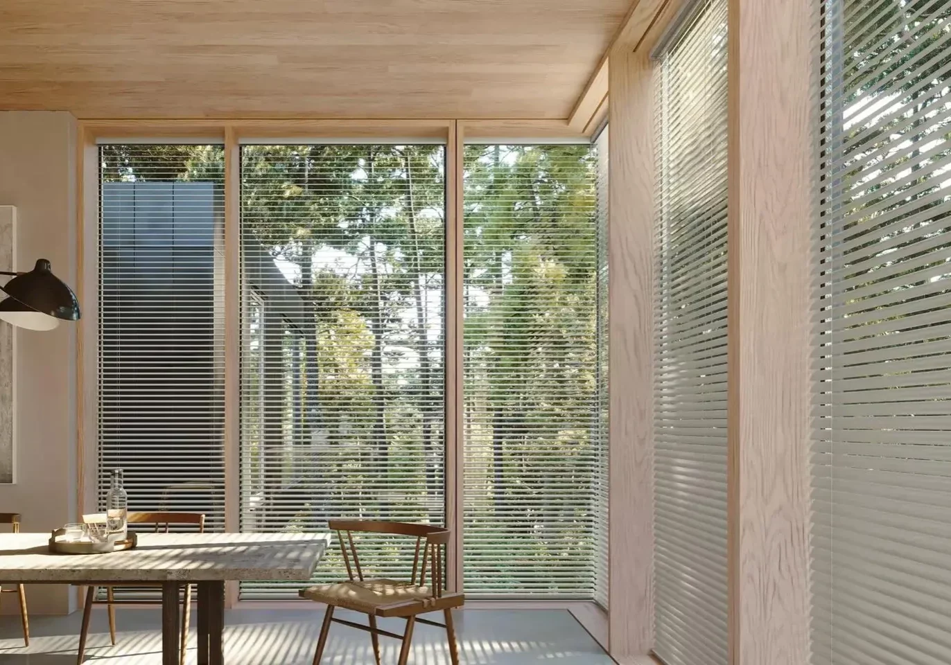 sunroom-4seaspn-blinds